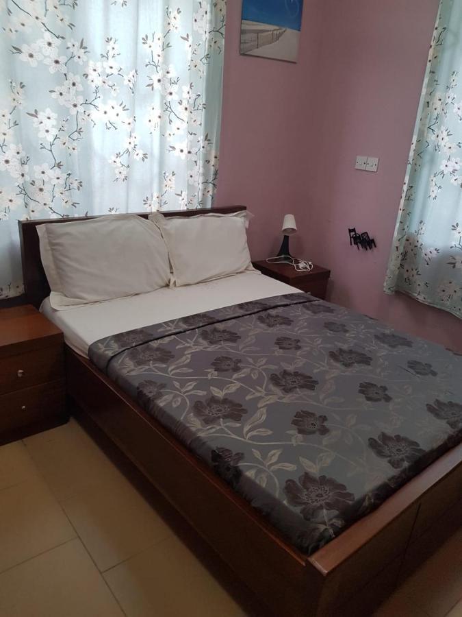 Gbawe Queen'S Hill Lodge מראה חיצוני תמונה
