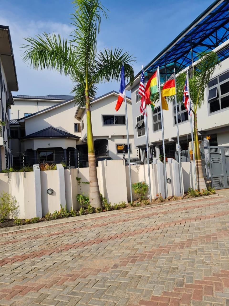 Gbawe Queen'S Hill Lodge מראה חיצוני תמונה